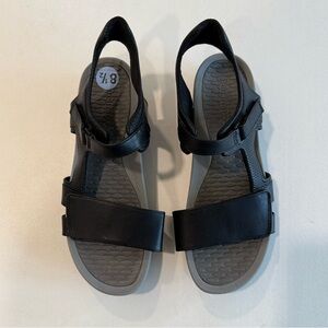 Baretraps Abrielle Sport Sandals Women’s Size 8.5